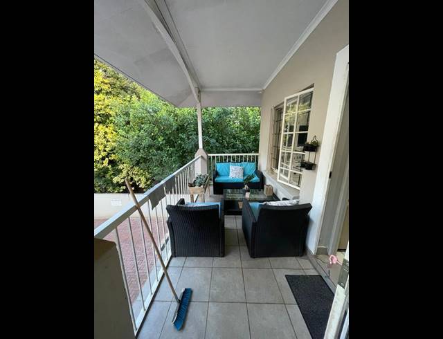 2 BEDROOM PROPERTY TO RENT IN DIE BULT